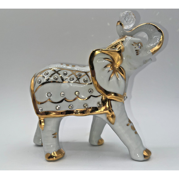 Vintage Capodimonte figurine Elephant with Big Swarovski Crystal Ball Holding - Picture 9 of 16